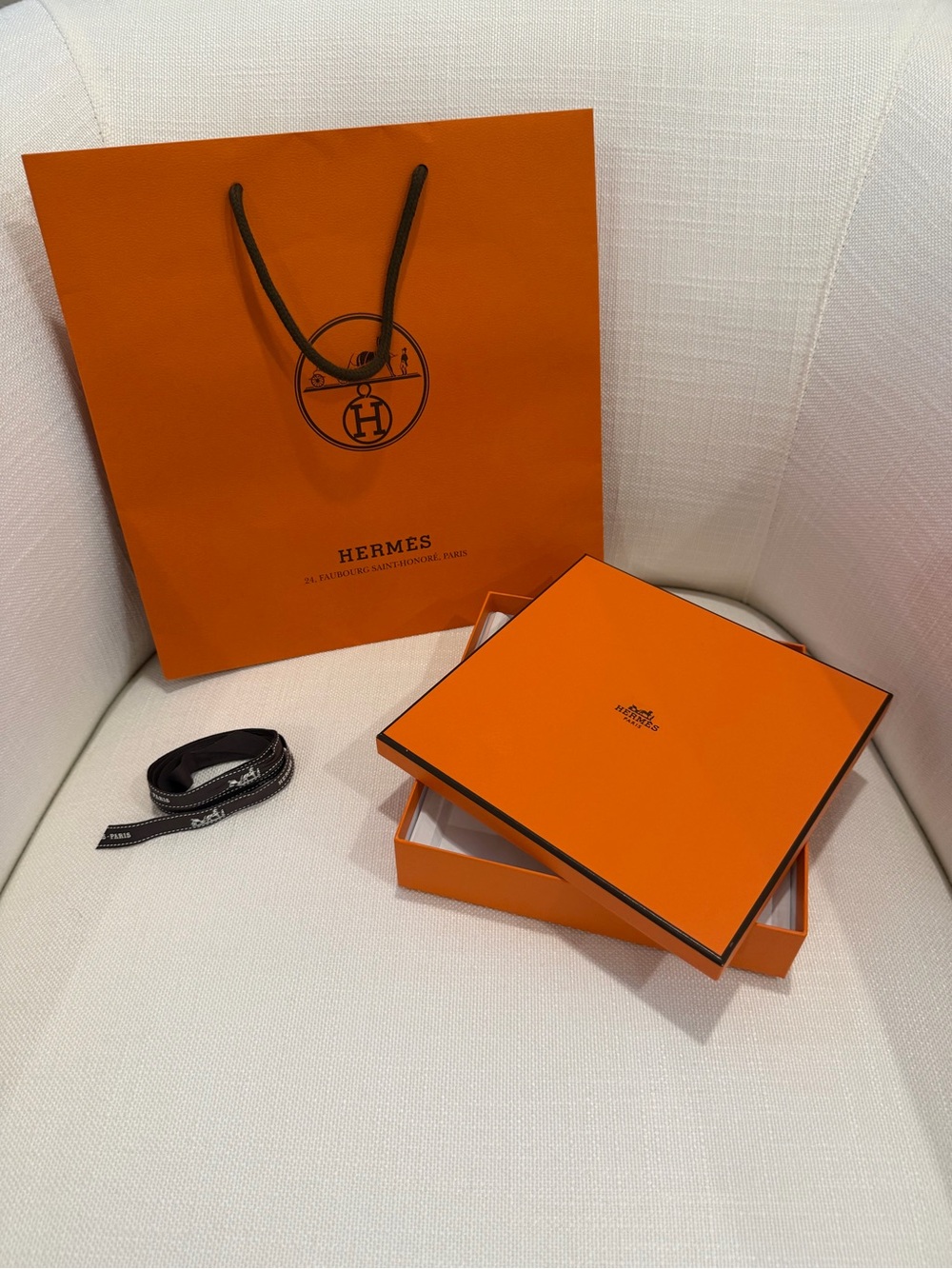 Hermes Orange Gift Bag and Box Set